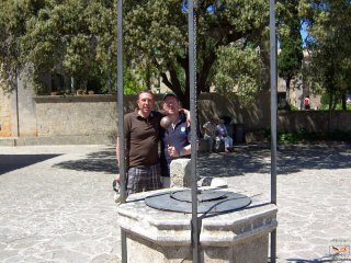 Präsi und Rolle vorm Klosterbrunnen