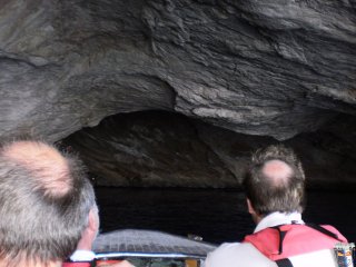 Einfahrt in die "Blaue Grotte"