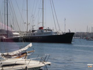 "unsere Jachten" am Hafen